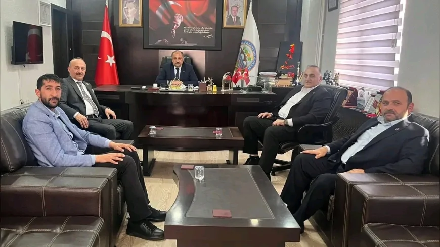 BBP Terme İlçe Başkanı Gürol Özen, Salıpazarı Belediye Başkanı Rafaettin Karaca’yı Ziyaret Etti