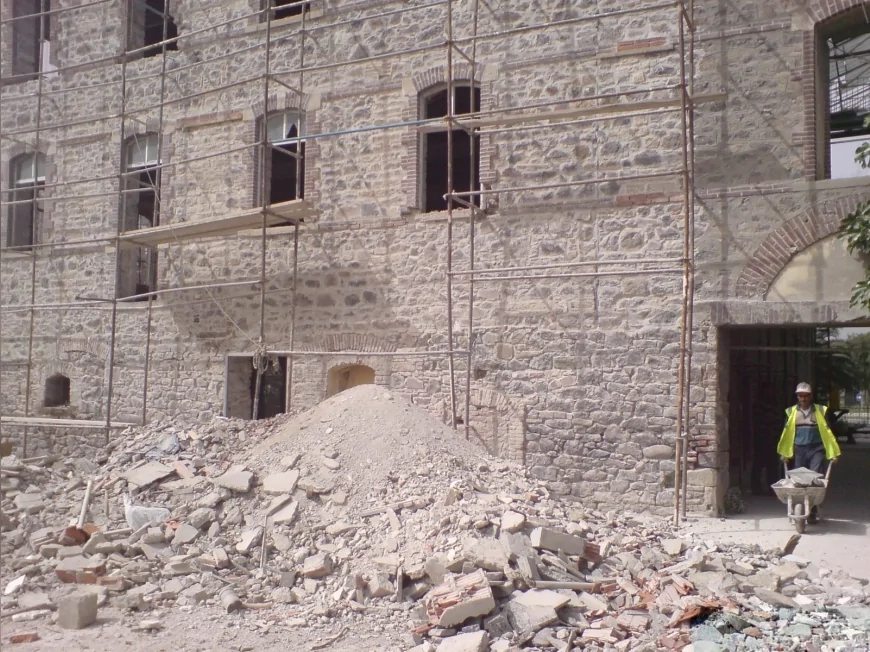 İzmir BBüyükşehir Belediye Başkanı Dr. Cemil Tugay: “Neredeydiniz o yıllarda” diyerek Meslek Fabrikası tartışmasına sert çıktı