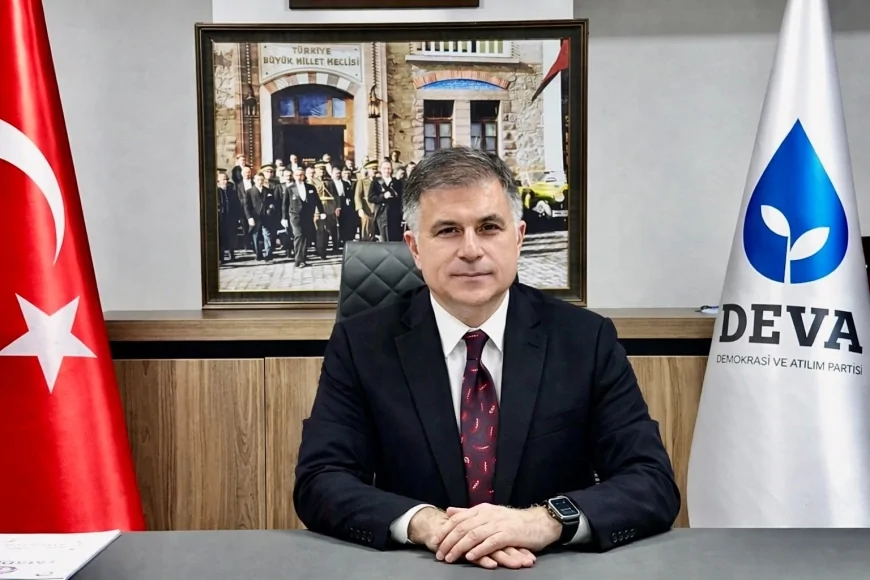 İzmir İl Başkanı Aybar Uygur: “Meslek Fabrikası Tahliyesi Hukuka ve Yerel İradeye Müdahaledir”