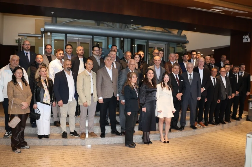 Ege Mobilya İhracatçıları Birliği Başkanı Ali Fuat Gürle 4 yıl daha görevde “2026’da 1 milyar dolar ihracat hedefliyoruz”