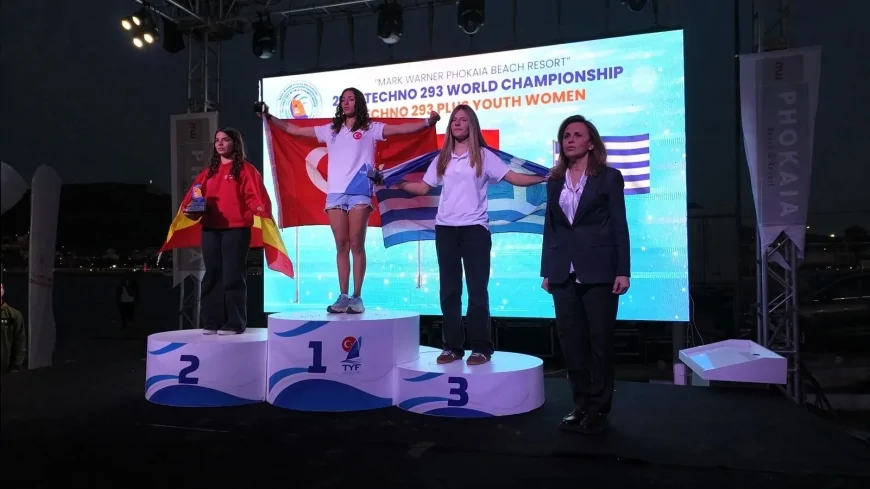 İzmir Foça’da düzenlenen Windsurf Techno 293 Dünya Şampiyonası 17 ülkeden 300 sporcunun katılımıyla tamamlandı