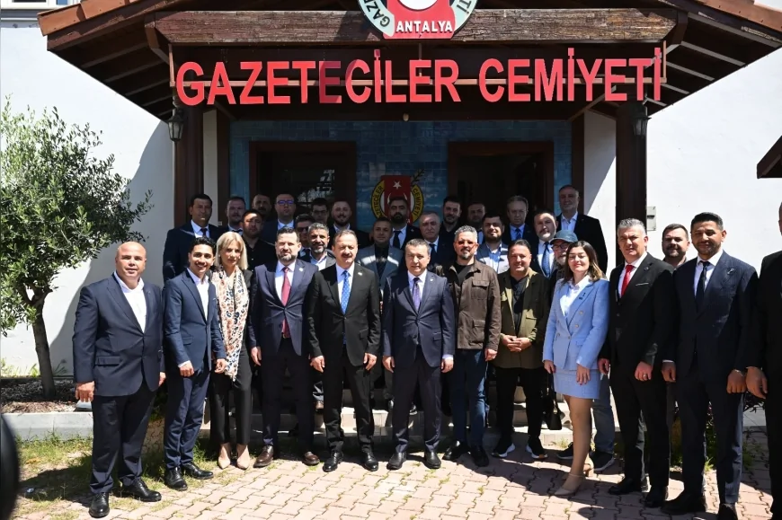 Anahtar Parti Genel Başkanı Yavuz Ağıralioğlu: “24 yıldır aynı sorunları konuşmak zorunda kalmak ayıptır”