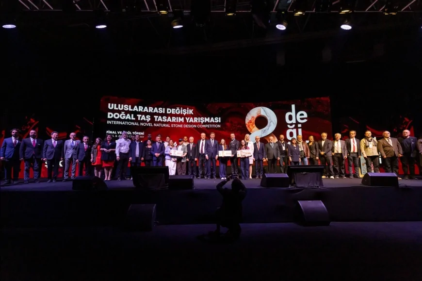 İzmir Büyükşehir Belediye Başkanı Dr. Cemil Tugay: “Gençlerin tasarım gücü doğal taşta katma değeri artırıyor”