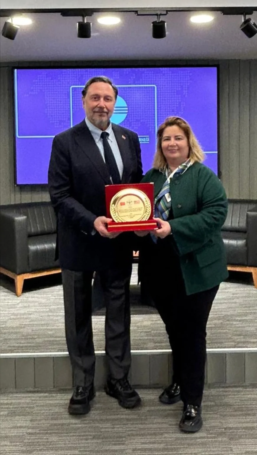 ESİAD Başkanı Sibel Zorlu: “Küresel risklere karşı iş birliğiyle rekabet gücümüzü artırmalıyız”