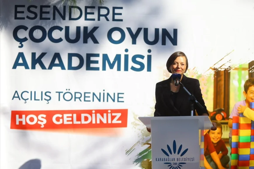 Karabağlar Belediyesi 2 yılda 58 mahallede altyapıdan sosyal hizmetlere kapsamlı dönüşüm sağladı