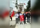 Terme’de 19 Mayıs Yürüyüşünde Gençler ve Esnaf Milli Bayram Coşkusunda Buluştu
