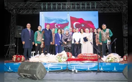 İzmir Büyükşehir Belediye Başkanı Dr. Cemil Tugay: “İzmir ile Bakü kardeşliğini her alanda büyütmeye devam edeceğiz”