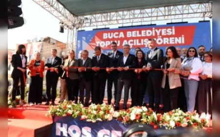 CHP Genel Başkanı Özgür Özel: “İzmir’in huzurunu kaçırmak isteyenlere rağmen çalışıyoruz”