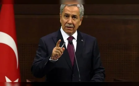 Eski TBMM Başkanı Bülent Arınç: “CHP’ye ilişkin tedbir kararı kaldırılmalı”
