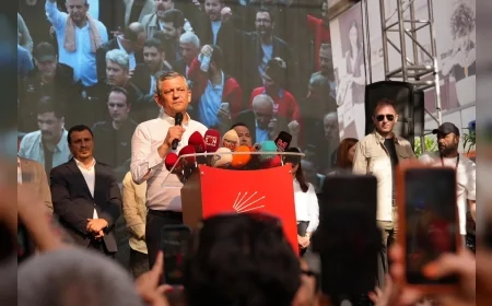CHP Genel Başkanı Özgür Özel: “Yeni Bir Parti Kurma Gibi Bir Durumumuz Yok”