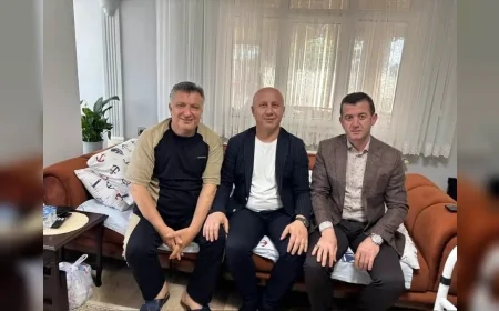 Terme Belediyesi Meclis Üyesi Mümin Ertan’dan Parti Yöneticileri ve Eski Belediye Başkanlarına Geçmiş Olsun Ziyaretleri