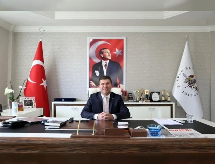 Annelerimiz hayatın en kıymetli varlıklarıdır”