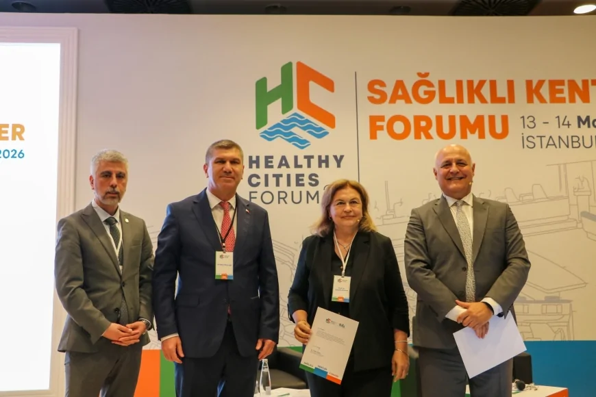 Burdur Belediye Başkanı Ali Orkun Ercengiz Sağlıklı Kentler Forumu’nda sürdürülebilir kent vizyonunu değerlendirdi.