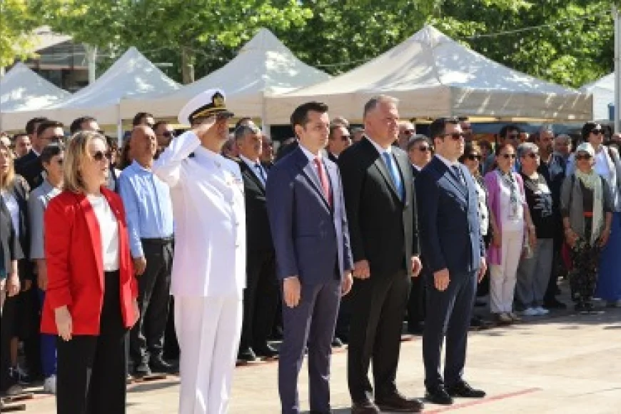 Urla’da 19 Mayıs Coşkusu Cumhuriyet Meydanı’nda Gençlerin Gösterileriyle Kutlandı..