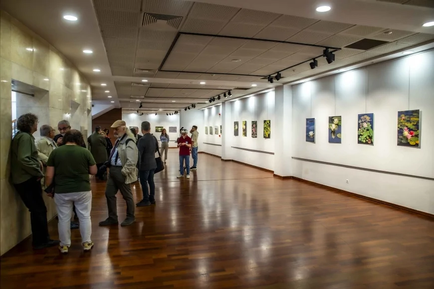Gazeteci ve Fotoğraf Sanatçısı Esat Erçetingöz “Nilüfer Adası – Lotus Island” Sergisini İzmir’de Açtı