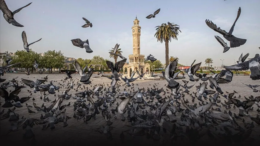 İzmir Büyükşehir Belediyesi 2074 vizyonunu Kültürpark’a taşıyor, “İki Çizgi Arasında” sergisi 5 Haziran’da kapılarını açıyor.
