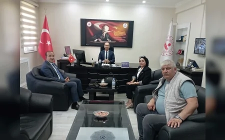 Büyük Birlik Partisi Diyarbakır Kadın Kolları Başkanı Kadriye Şen’den Kurumlar ve Kadın Muhtarlarla Dayanışma Ziyaretleri
