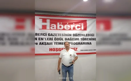 TV52 Ünye Temsilcisi Hakan Yıldız, “Yılın Gazetecisi” Ödülüne Layık Görüldü