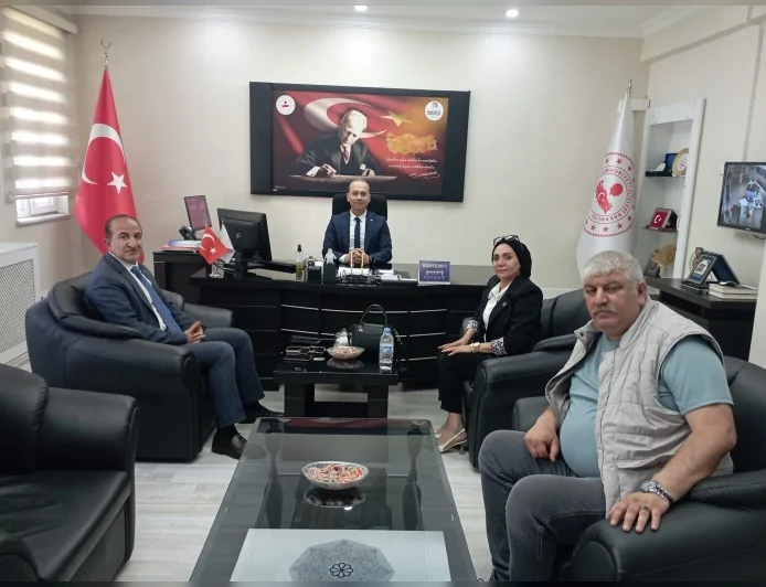 Büyük Birlik Partisi Diyarbakır Kadın Kolları Başkanı Kadriye Şen’den Kurumlar ve Kadın Muhtarlarla Dayanışma Ziyaretleri