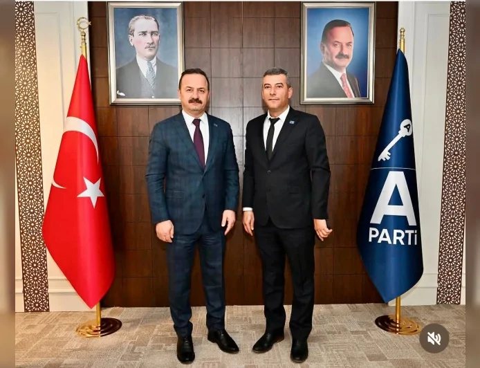 Anahtar Parti Genel Başkanı Yavuz Ağıralioğlu’nun takdiriyle Turhan Faruk Tuncer Antalya İl Başkanı oldu