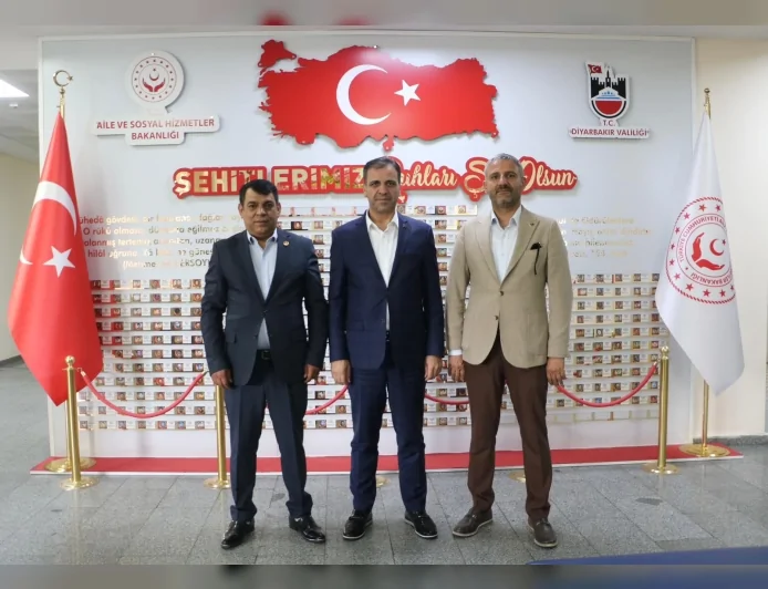 BBP Diyarbakır İl Başkanı Mehmet Çiçek ve BBP Elazığ İl Başkanı Ömer Ertan’dan İl Müdürü Ali Said Çeçen’e ziyaret