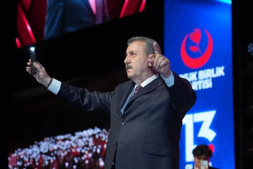 Mehmet Çiçek  “Davamızın Etrafında Kenetlenmeye Devam Edeceğiz”