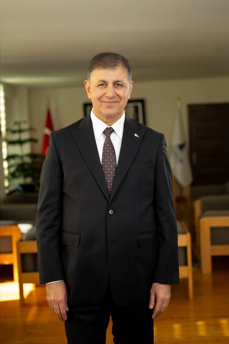 İzmir Büyükşehir Belediye Başkanı Dr. Cemil Tugay UCLG Kültür Komitesi Eş Başkanlığına seçildi