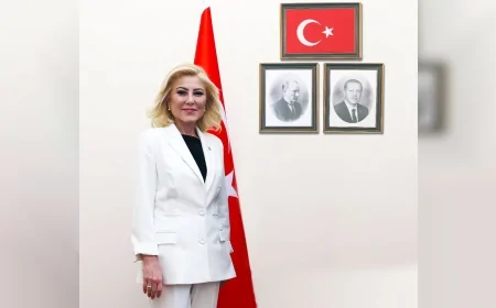 AK Parti İzmir Milletvekili Şebnem Bursalı Aksoy: “15 Temmuz Türk milletinin kendi kaderine sahip çıktığı ve destan yazdığı gecedir”