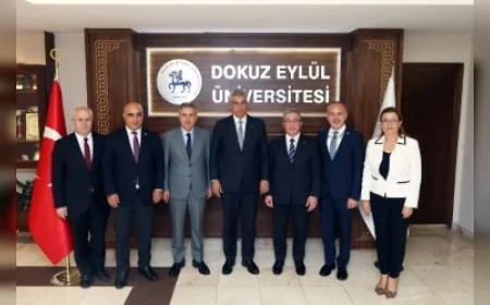 Sağlık Bakanı Prof. Dr. Kemal Memişoğlu: “Dokuz Eylül Üniversitesindeki ziyaretten memnuniyet duydum”