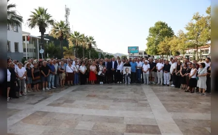 CHP Urla İlçe Başkanı Ahmet Bahri Yalaz: "Mücadelemizi Genel Başkan Özgür Özel'in öncülüğünde kurulacak yeni siyasi yapı içerisinde sürdüreceğiz"