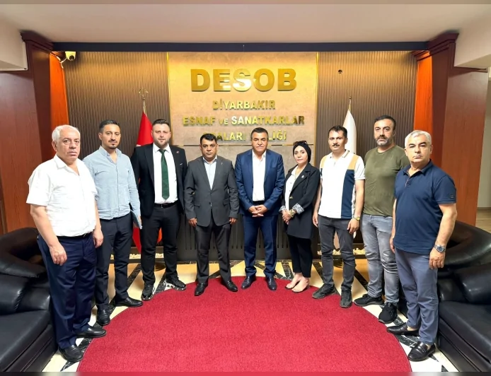 BBP Diyarbakır İl Başkanı Mehmet Çiçek, Esnaf Odası Başkanı Alican Ebedinoğlu ile kentin ekonomik yapısını değerlendirdi