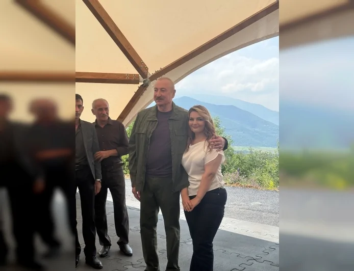 Azerbaycan Cumhurbaşkanı İlham Aliyev, Şuşa'daki "Büyük Dönüş" Programına kaldı