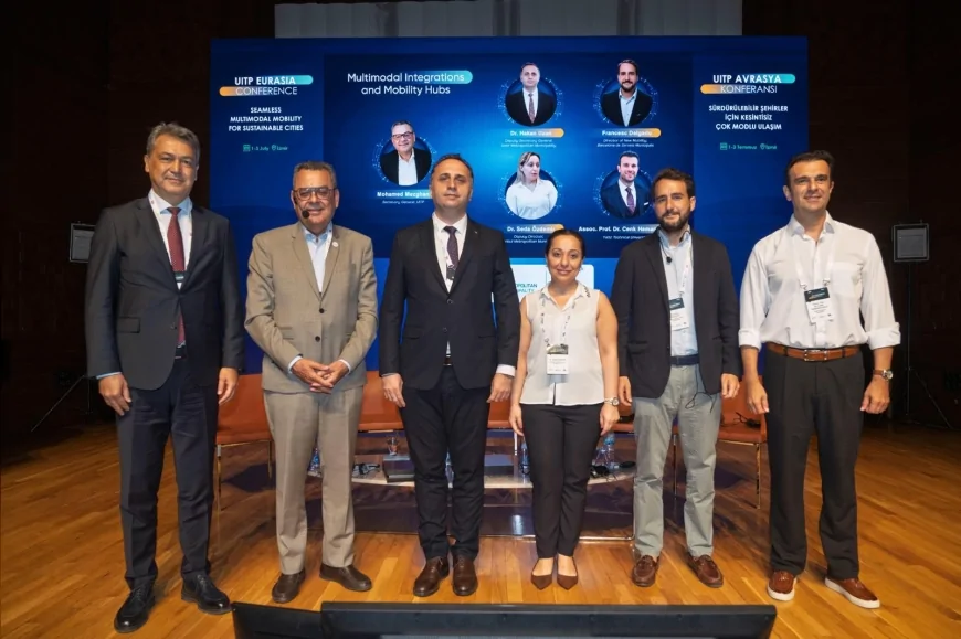 İzmir Büyükşehir Belediyesi Genel Sekreteri Zeki Yıldırım: “2040 Ulaşım Ana Planı kararlarını yasal güvenceye dönüştürmeyi hedefliyoruz”