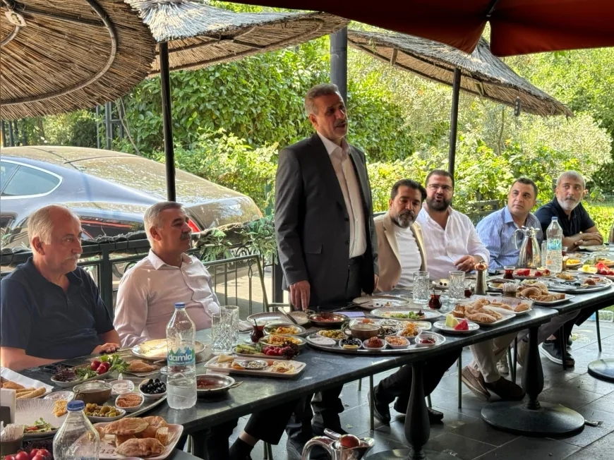 AK Parti Gaziantep Milletvekili İrfan Çelikaslan: 