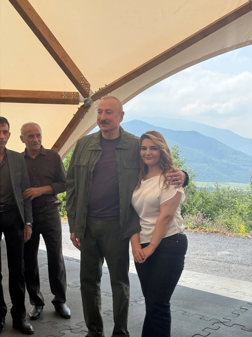 Azerbaycan Cumhurbaşkanı İlham Aliyev, Şuşa'daki "Büyük Dönüş" Programına kaldı