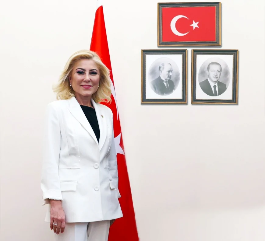 AK Parti İzmir Milletvekili Şebnem Bursalı Aksoy: “15 Temmuz Türk milletinin kendi kaderine sahip çıktığı ve destan yazdığı gecedir”