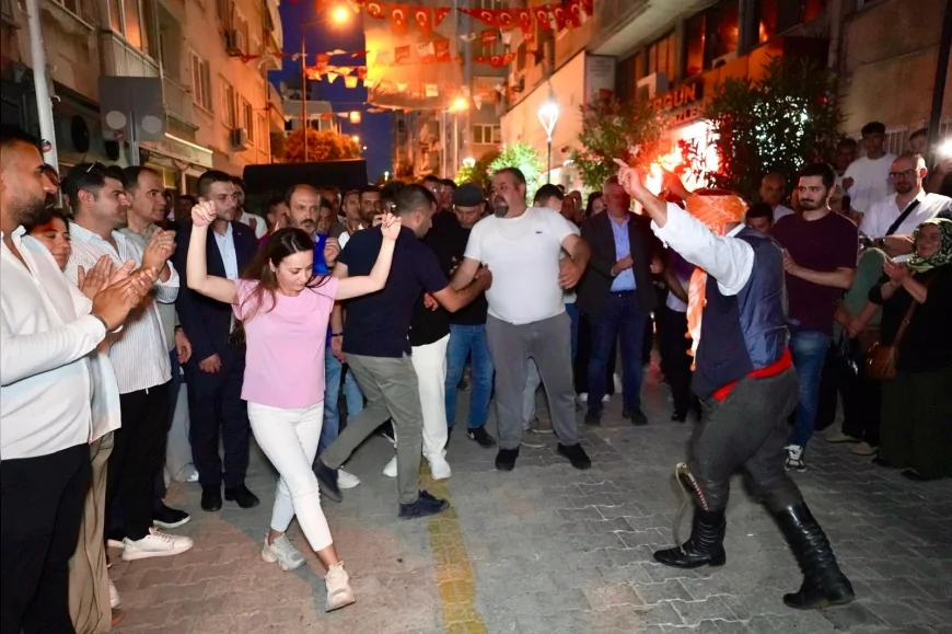 CHP Manisa İl Başkanı İlksen Özalper: “Seçilmişlerin görevine çökmeye çalışanları Manisalılar affetmeyecek”