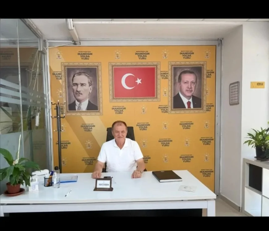AK Parti Muratpaşa İlçe Yöneticisi Mustafa Özdemir'in meslek hayatı ve Antalya'ya yönelik çalışmaları paylaşıldı