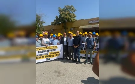YENİ Parti İzmir Milletvekili Ümit Özlale: “İşçilerin hak arama iradelerini gerekçe göstererek adrese teslim eylem yasağı getirildi”