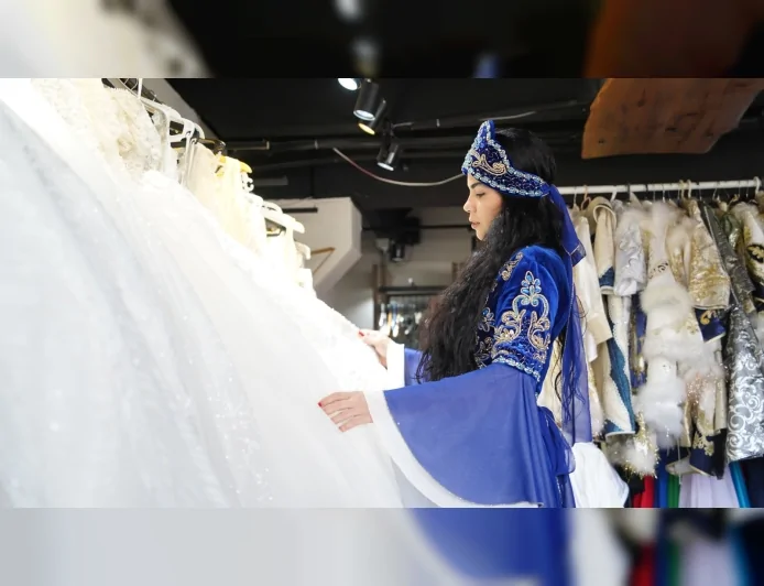 Yunusemre Belediyesi Düğün Hazırlığındaki Çiftlere Uygun Fiyatlı Gelinlik ve Abiye Kiralama Desteği Sunuyor