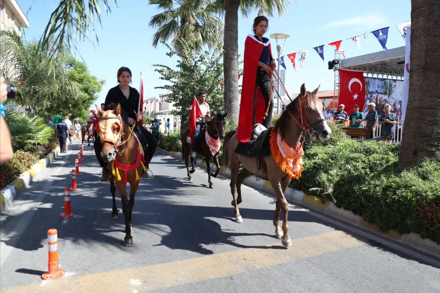 Urla Belediye Başkanı Selçuk Balkan: “Bağbozumu, toprağa ve bu kentin geleceğine sahip çıkmanın ifadesidir”