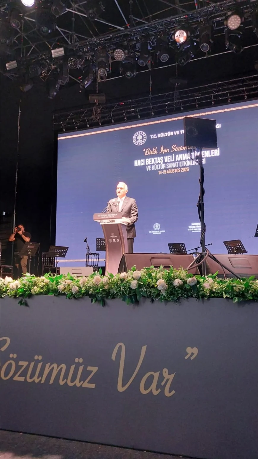 İzmir’den Hacı Bektaş Veli anma etkinliklerine 125 kişilik heyetle yoğun katılım sağlandı.