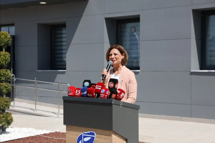 Eskişehir Büyükşehir Belediyesi 200 milyon TL’lik Afet Koordinasyon ve Lojistik Merkezi ile Sofra 26’yı açtı.