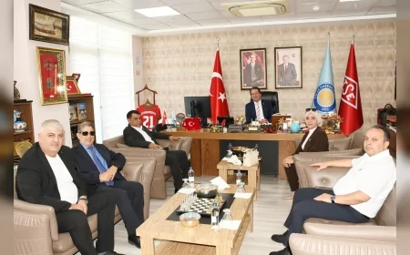 BBP Diyarbakır İl Başkanı Mehmet Çiçek’ten Rektör Prof. Dr. Kamuran Eronat’a ziyaret: Gençlik ve eğitim masaya yatırıldı