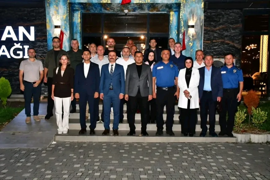 Terme İlçe Emniyet Müdürü Ahmet Yıldız’a veda: Erzurum’a tayini çıkan müdüre hizmet teşekkürü