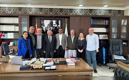 Yeşilırmak Gazeteciler Cemiyeti Başkanı Erol Şeker’den Çarşamba’da Kamu Kurumlarına Ziyaret