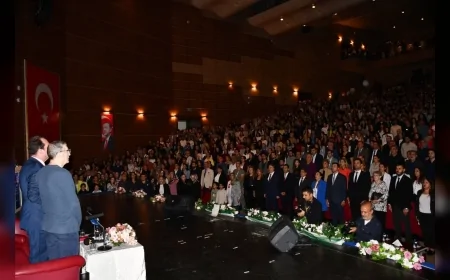 Nobel Ödüllü Prof. Dr. Aziz Sancar Diyarbakır’da Öğrencilerle Buluştu, Salon Kalabalığa Yetmedi