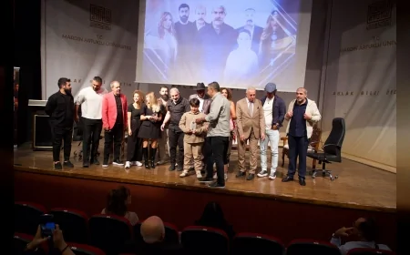 Mardin 4. Uluslararası Film Festivali Telkari Ödülleri'nde 670 Film Yarıştı, Ünlü İsimler Sanatseverlerle Buluştu