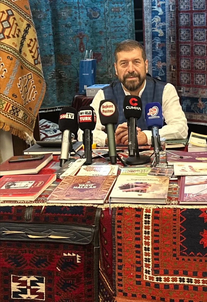 PAZIRIK’TAN YAĞCIBEDİR’E UZANAN EL DOKUMA HALI VE KİLİMLER, İZMİR’DE 500’Ü AŞKIN ESERLE SANATSEVERLERLE BULUŞUYOR