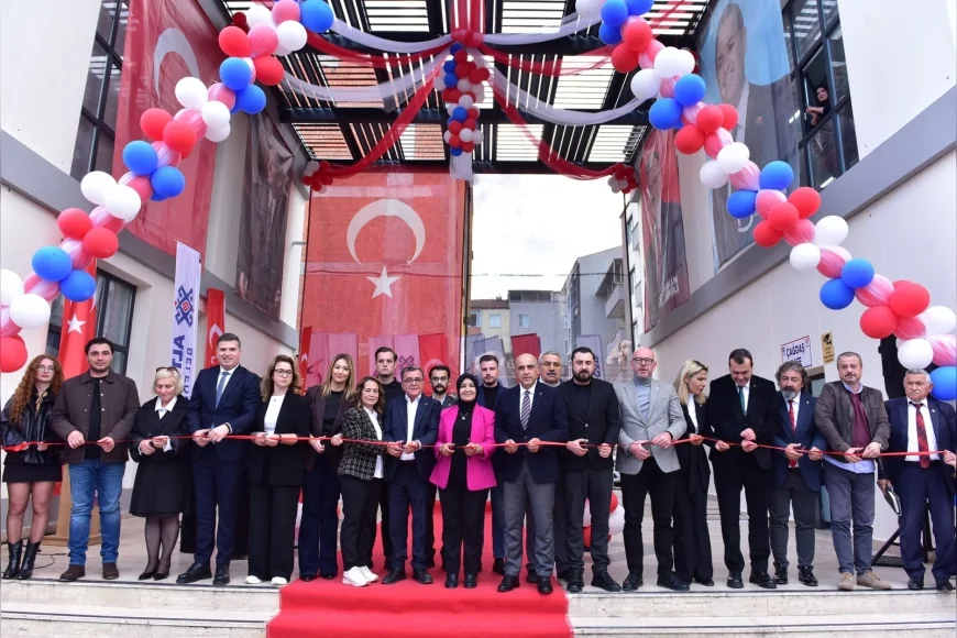 Altıeylül Yaşam Merkezi 28,8 Milyon Liralık Yatırımla Açıldı: Başkan Hakan Şehirli “Kapımız Açık, Soframız Hazır” Dedi.